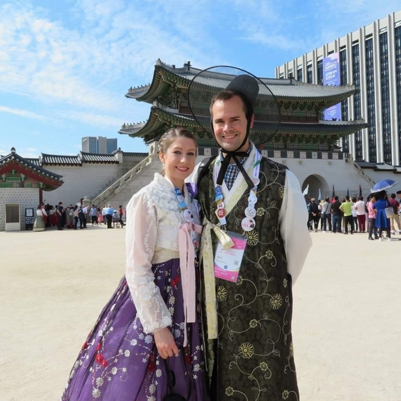 Meet your Posher, Melissa - Picture 4 of 7